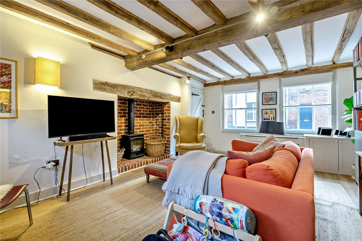 4 bedroom house, George Street, Kingsclere RG20 - Sold STC