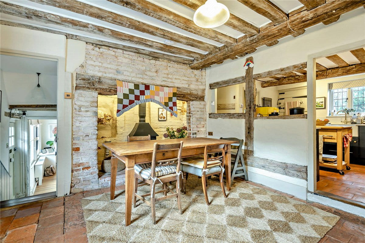 4 bedroom house, George Street, Kingsclere RG20 - Sold STC