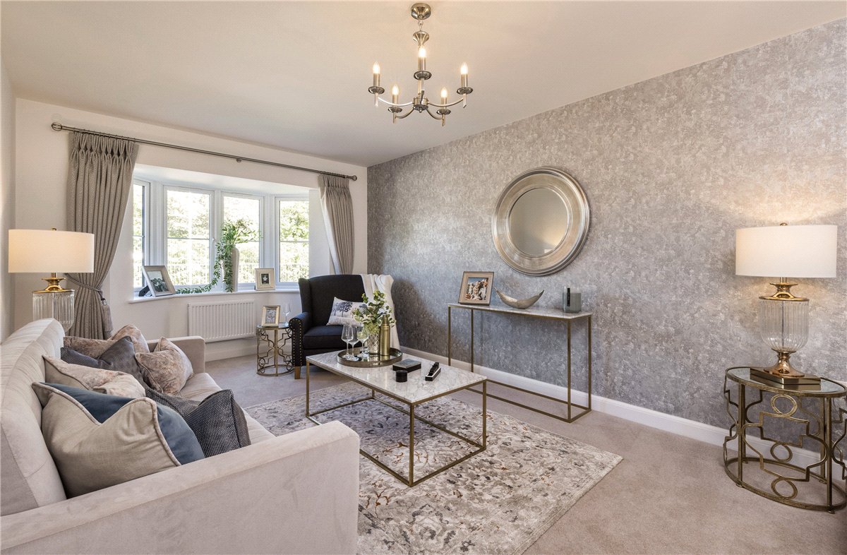 3 bedroom house, Princess Gardens, Bishops Green RG20 - Available