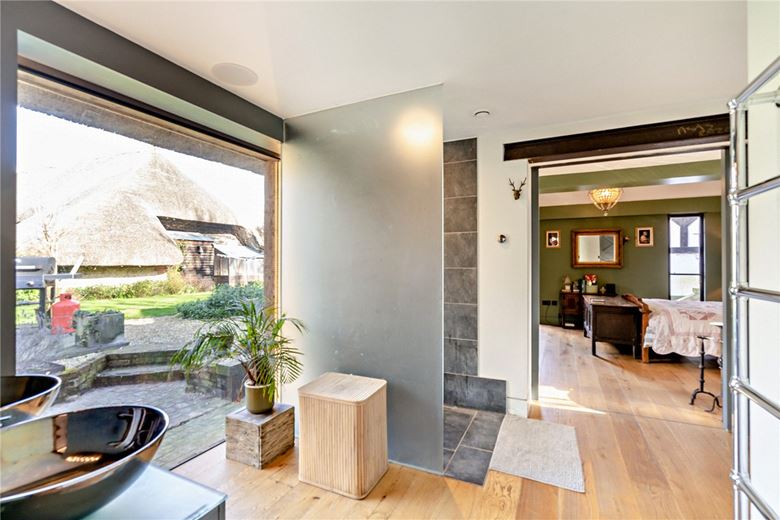 4 bedroom house, Lower Green, Inkpen RG17 - Available