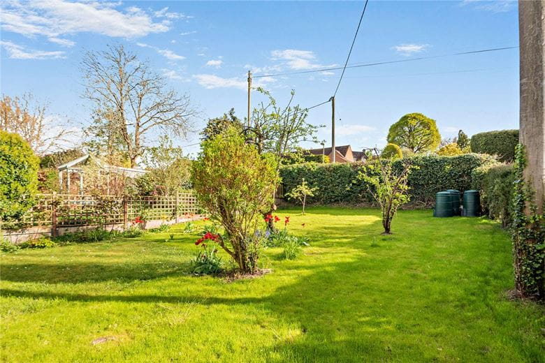 3 bedroom house, Pennys Hatch, Kingsclere RG20 - Sold STC