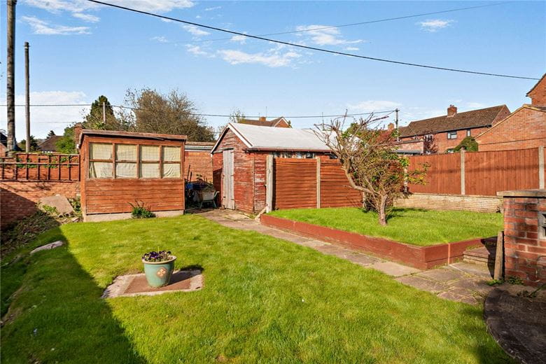 3 bedroom house, Pennys Hatch, Kingsclere RG20 - Sold STC