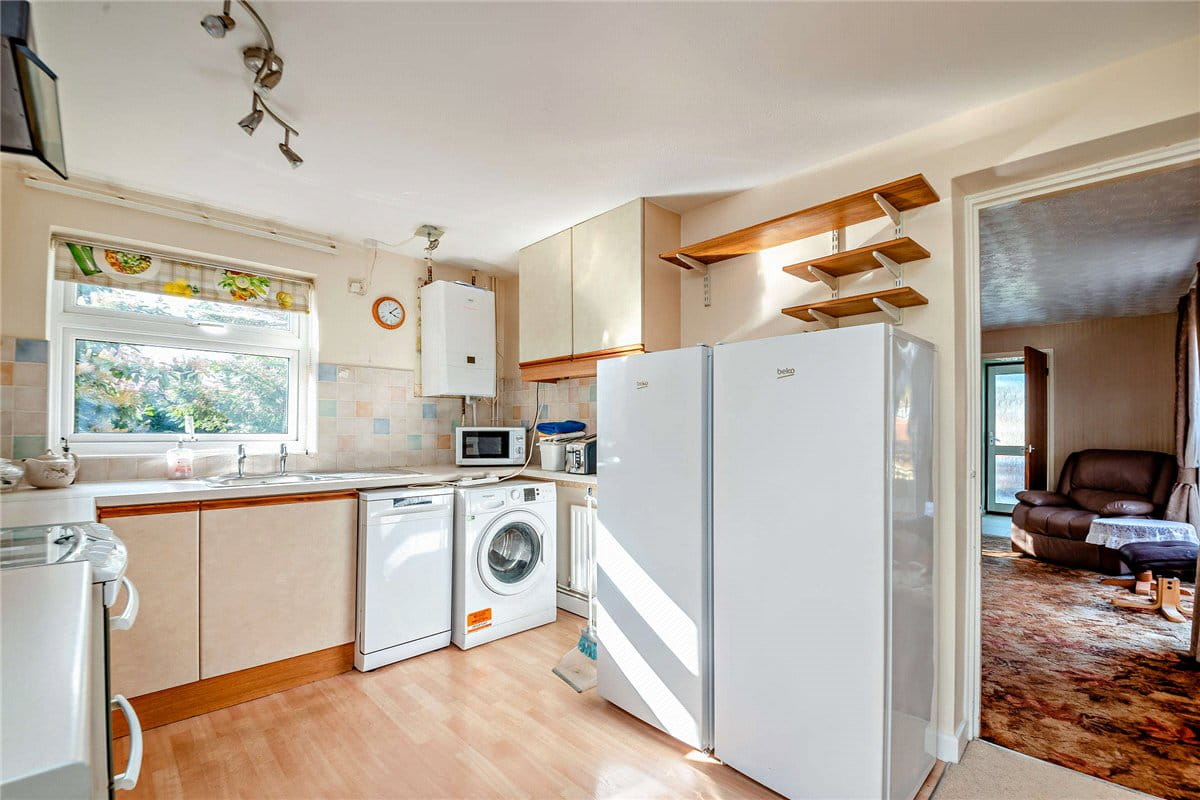 3 bedroom house, Pennys Hatch, Kingsclere RG20 - Sold STC