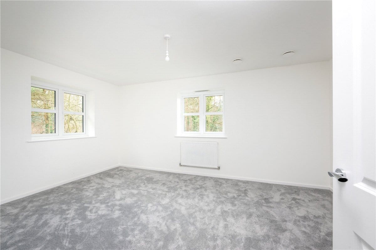 1 bedroom house, Princess Gardens, Bishops Green RG20 - Available