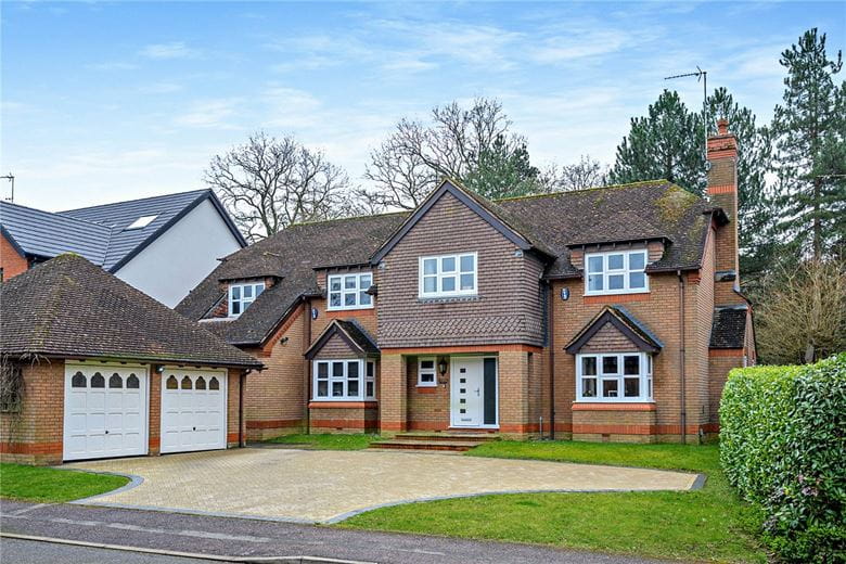 5 bedroom house, Windingbrook Lane, Collingtree Park NN4 - Sold