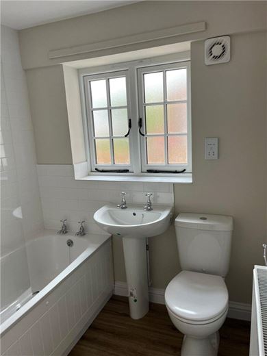 2 bedroom house, Low Street, Billingborough NG34 - Available