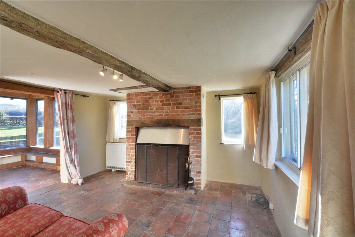 2 bedroom house, Highclere Street, Highclere RG20 - Let Agreed