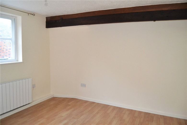 1 bedroom maisonette, High Street, Hungerford RG17 - Let Agreed
