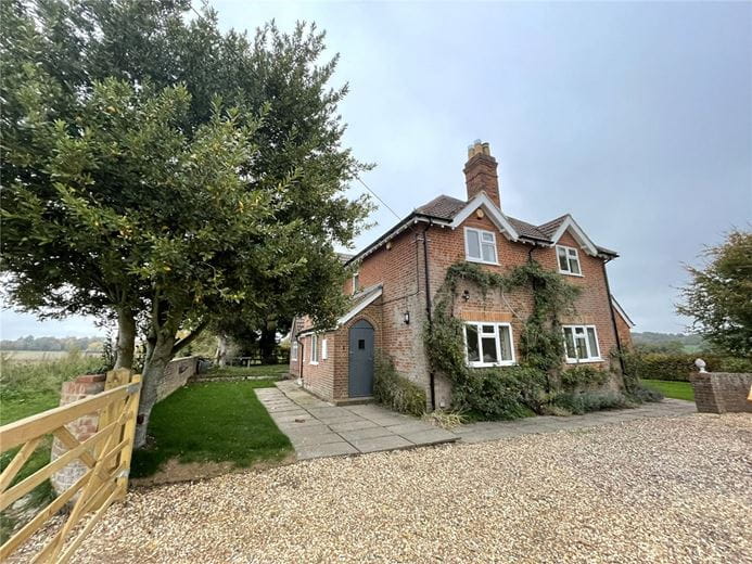 4 bedroom house, Elcot, Kintbury RG20 - Available