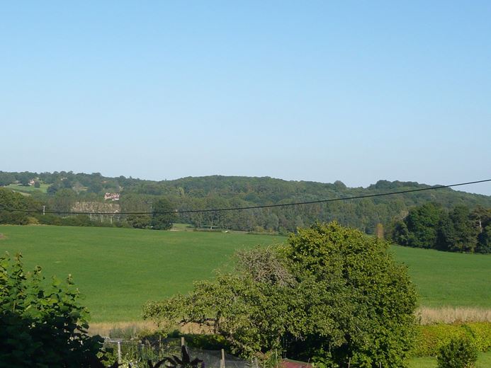 3 bedroom house, Marlston Hermitage, Thatcham RG18 - Let Agreed