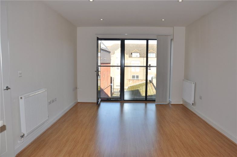 2 bedroom flat, West Street, Newbury RG14 - Let Agreed