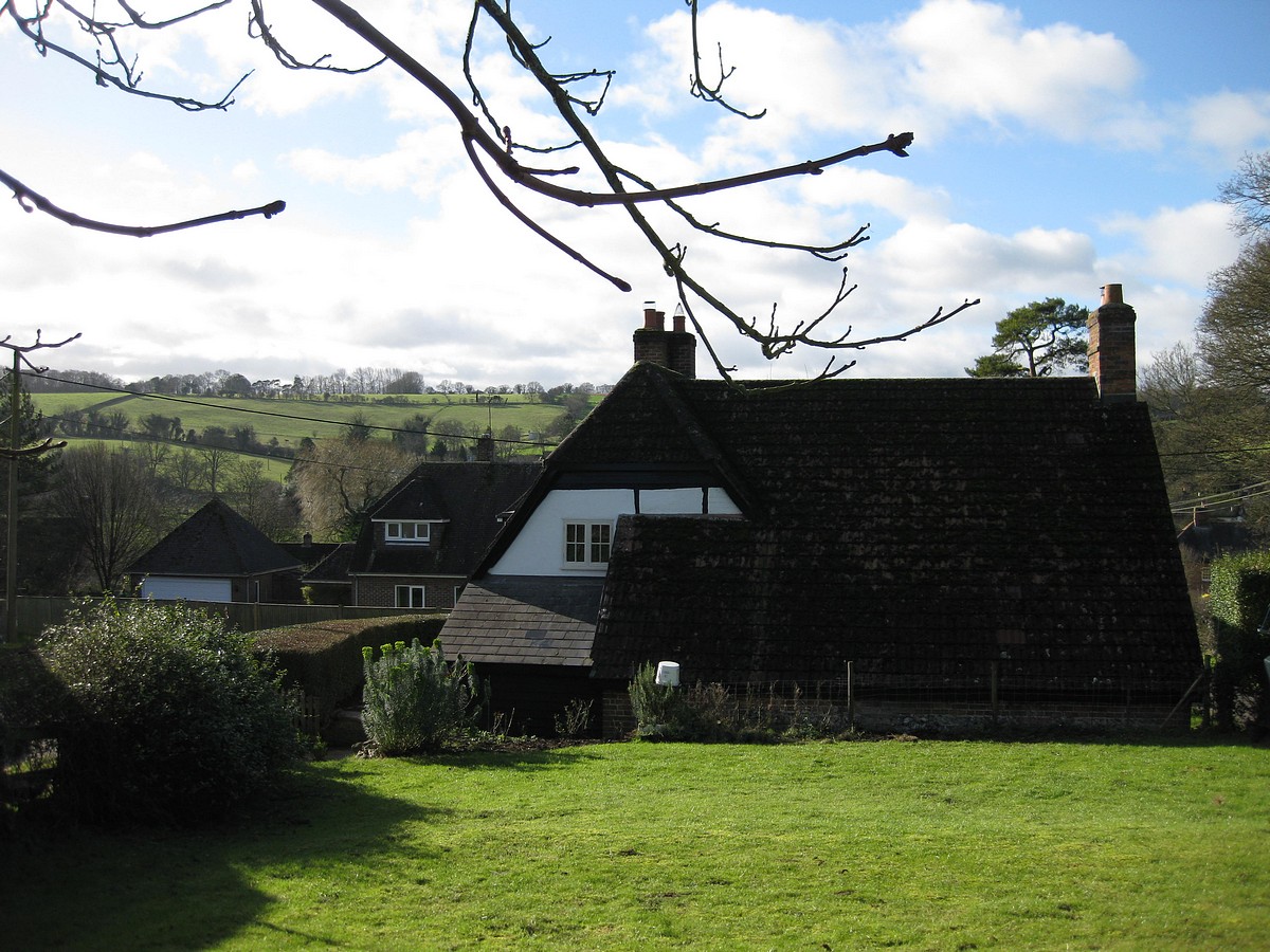 3 bedroom house, Stoke, Andover SP11 - Let Agreed