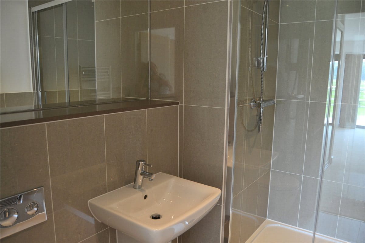 2 bedroom flat, Kingman Way, Newbury RG14