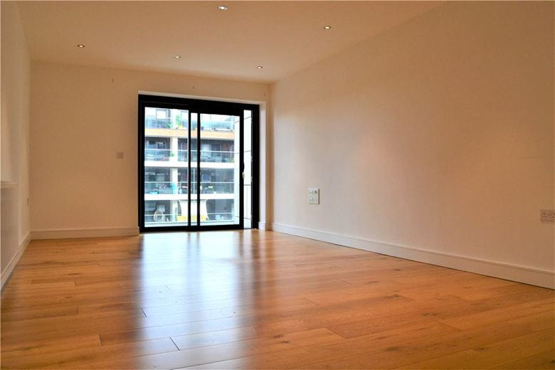 1 bedroom flat, Kingman Way, Newbury RG14 - Let Agreed