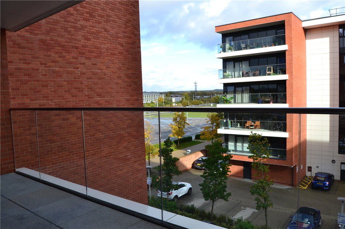 1 bedroom flat, Kingman Way, Newbury RG14 - Let Agreed