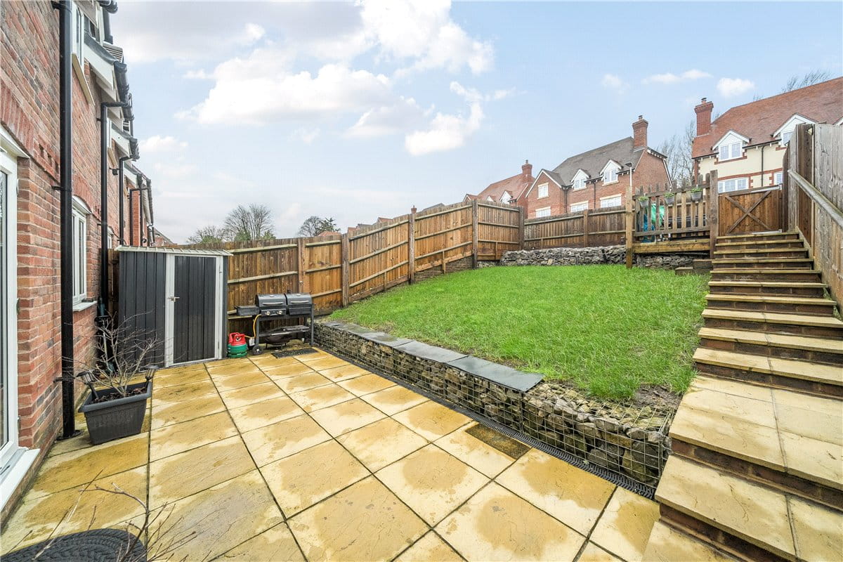 3 bedroom house, Woolhampton, Reading RG7