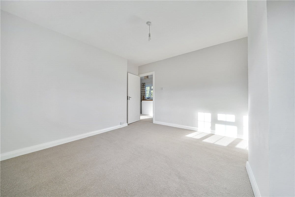 3 bedroom house, Upper Green, Inkpen RG17 - Available