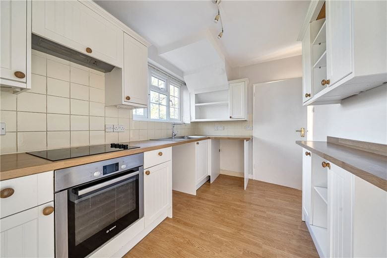 3 bedroom house, Upper Green, Inkpen RG17 - Available