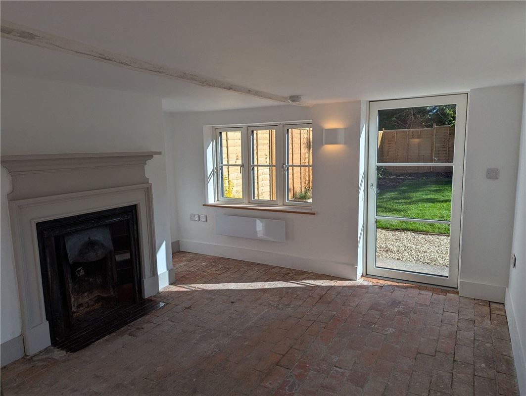 3 bedroom house, Enborne Street, Enborne RG14 - Let Agreed