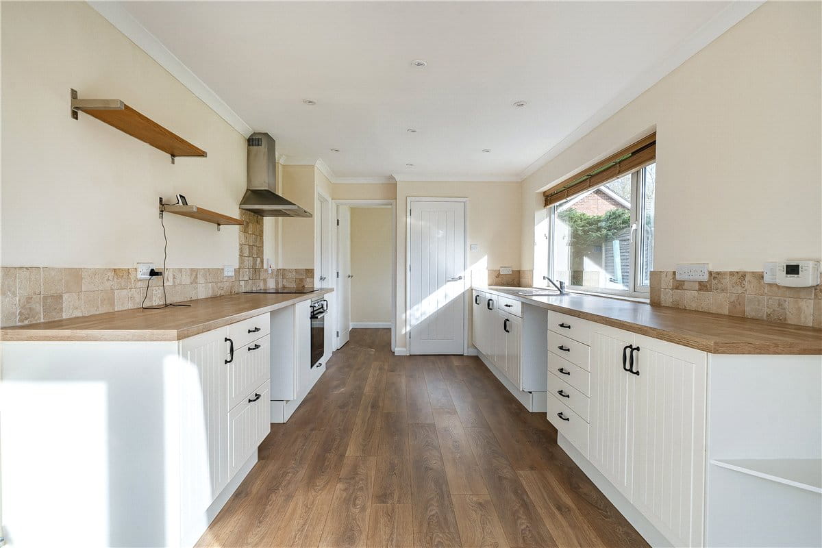 3 bedroom house, Tangley, Andover SP11 - Let Agreed