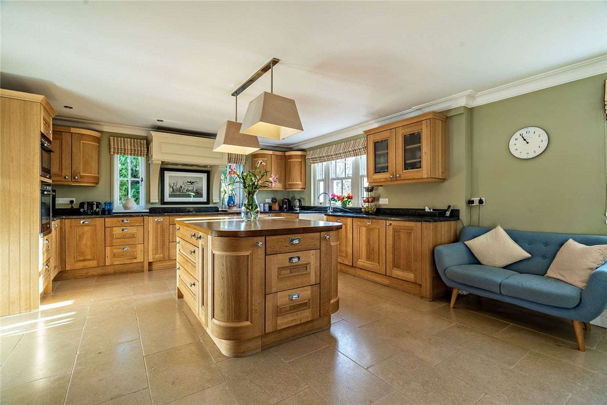 6 bedroom house, Cat Street, East Hendred OX12 - Available