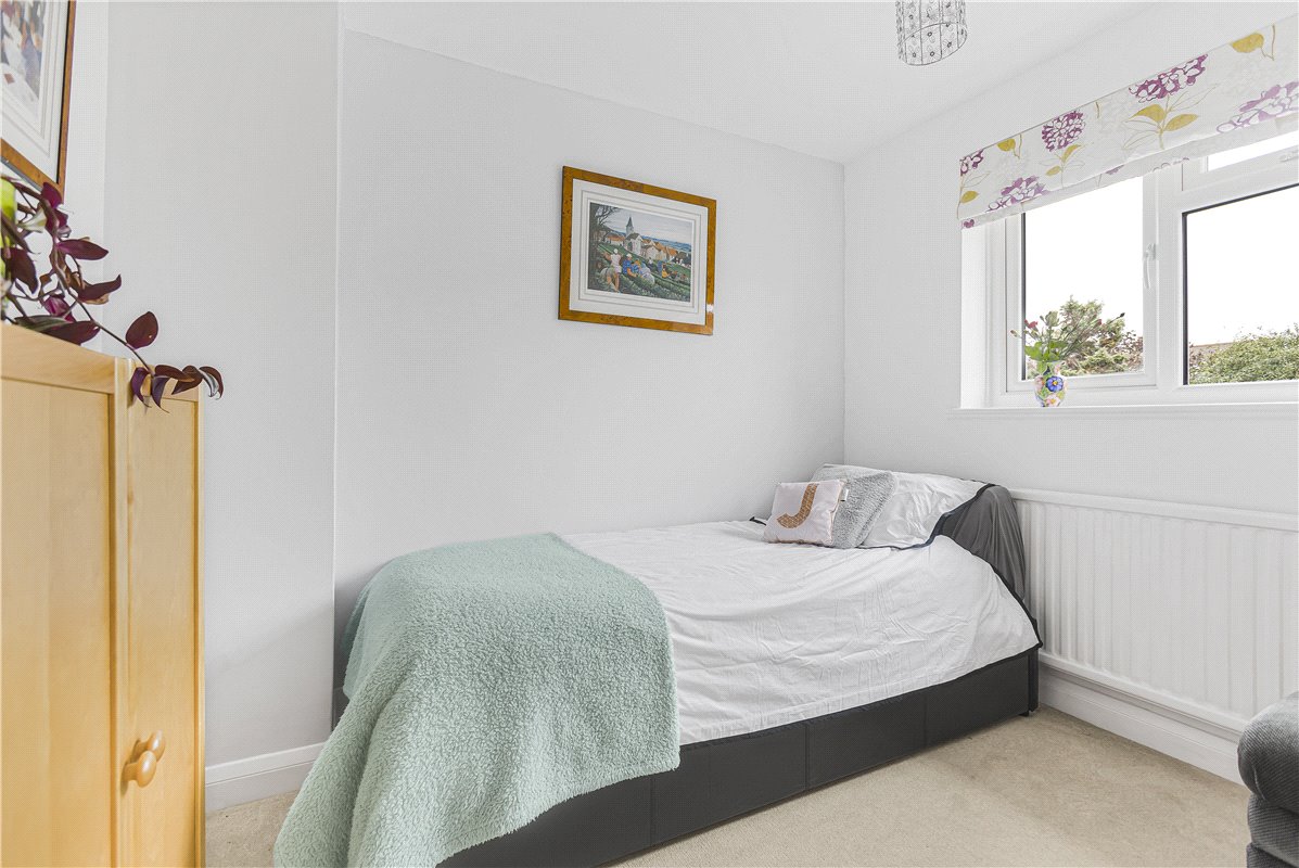 4 bedroom house, Bellamy Close, Southmoor OX13 - Sold