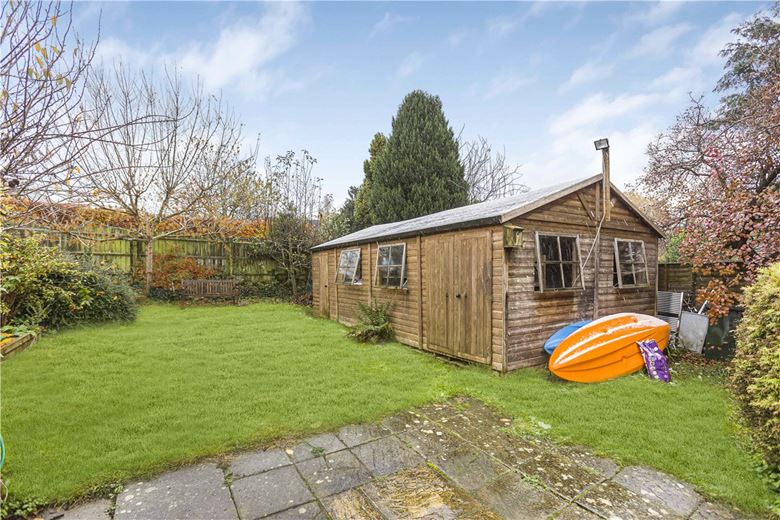 4 bedroom house, Bellamy Close, Southmoor OX13 - Sold