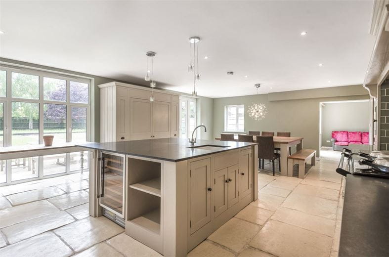 7 bedroom house, High Street, Sutton Courtenay OX14 - Available