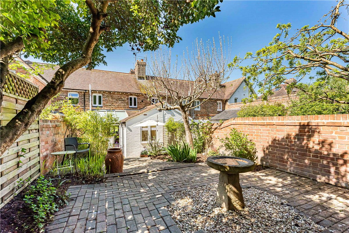 3 bedroom cottage, Wolvercote Green, Oxford OX2 - Available