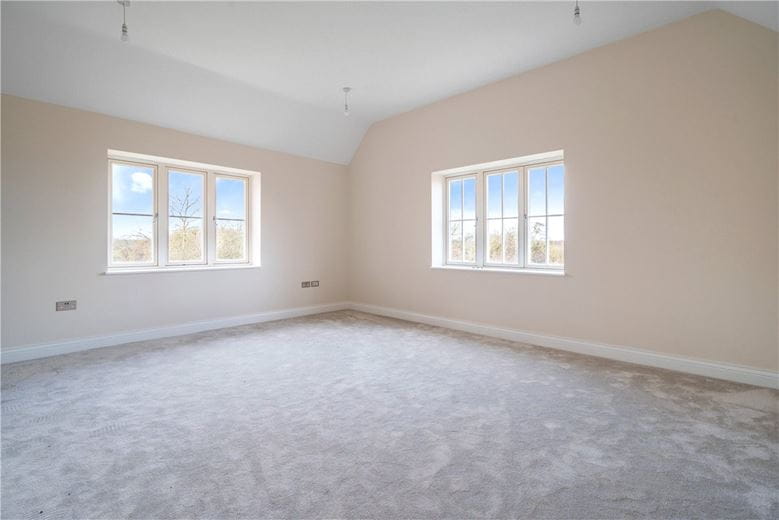 6 bedroom house, Southfields, Weston-on-the-Green OX25 - Available