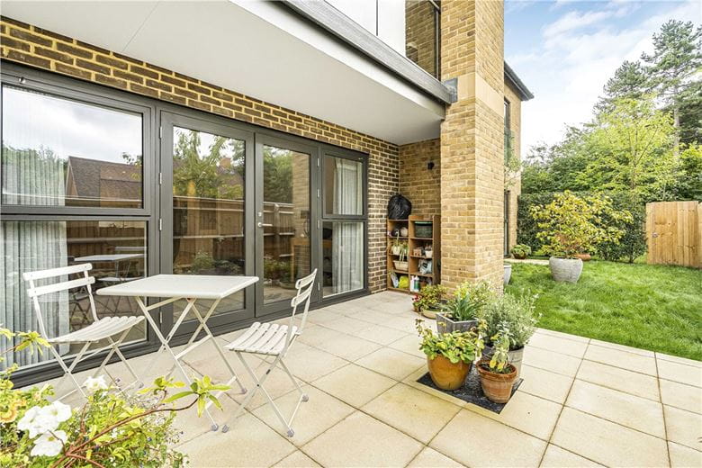 2 bedroom flat, Cumnor Hill, Oxford OX2 - Sold