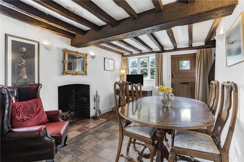 3 bedroom house, School Lane, Stadhampton OX44 - Available