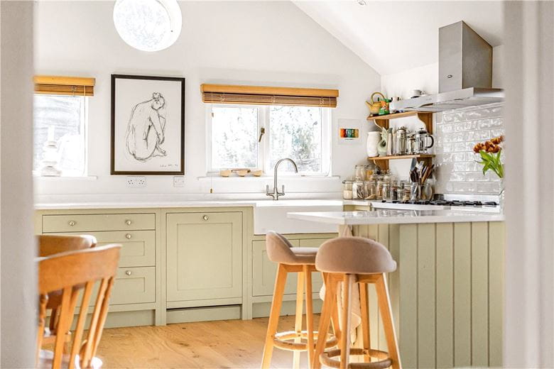 4 bedroom house, Station Road, Lower Heyford OX25 - Available