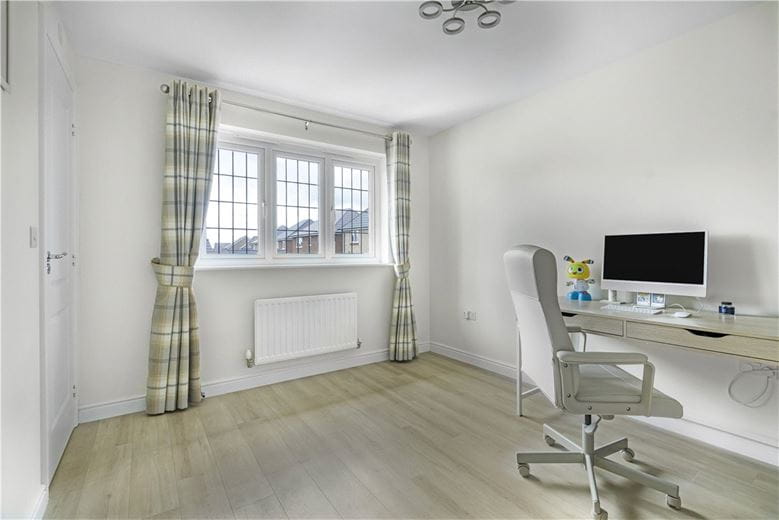 3 bedroom house, Curmore, Radley OX14 - Available