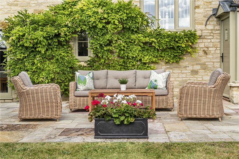 4 bedroom house, Shepherds Close, Weston-on-the-Green OX25 - Sold STC