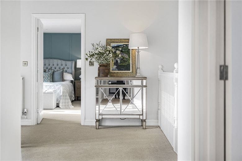 4 bedroom house, Shepherds Close, Weston-on-the-Green OX25 - Sold STC