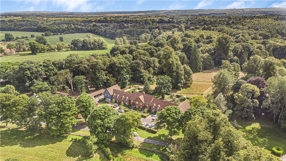 3 bedroom house, Besselsleigh, Abingdon OX13 - Available