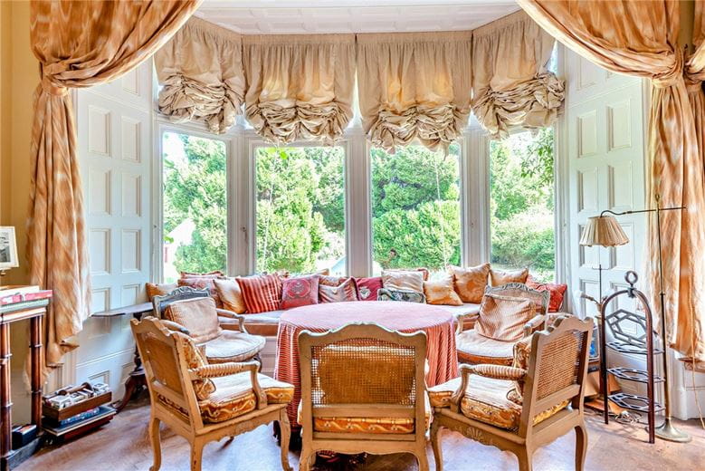 5.5 acres Country Estate, Priest Hill, Old Windsor SL4 - Available