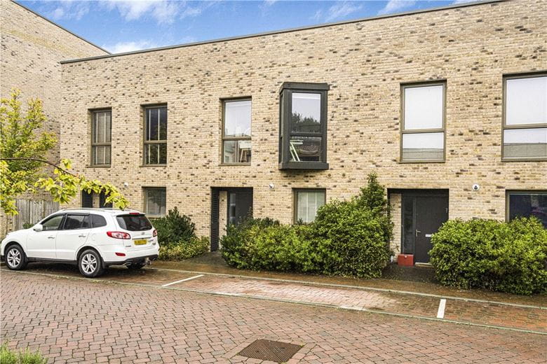 2 bedroom house, Rosebay Gardens, Headington OX3 - Available