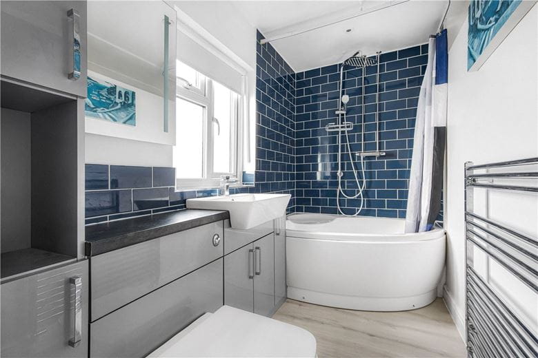 3 bedroom house, The Causeway, East Hanney OX12 - Available