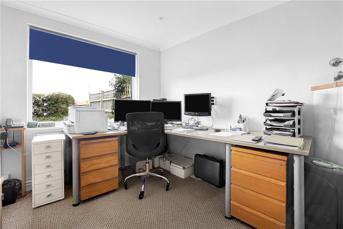 3 bedroom house, The Causeway, East Hanney OX12 - Available