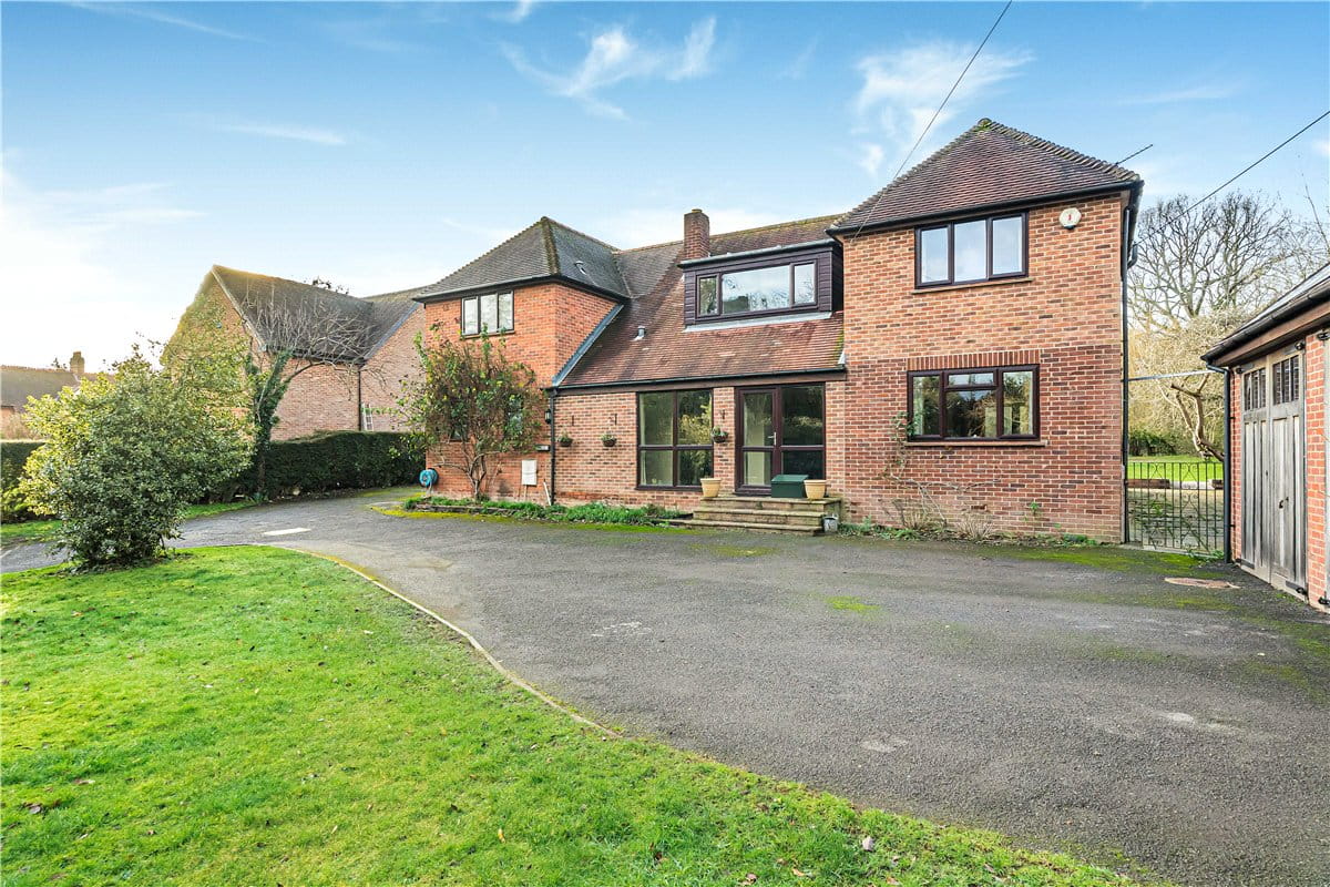 5 bedroom house, Bagley Wood Road, Kennington OX1 - Available