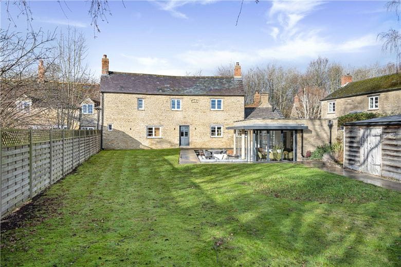 4 bedroom house, Weston Road, Bletchingdon OX5 - Available