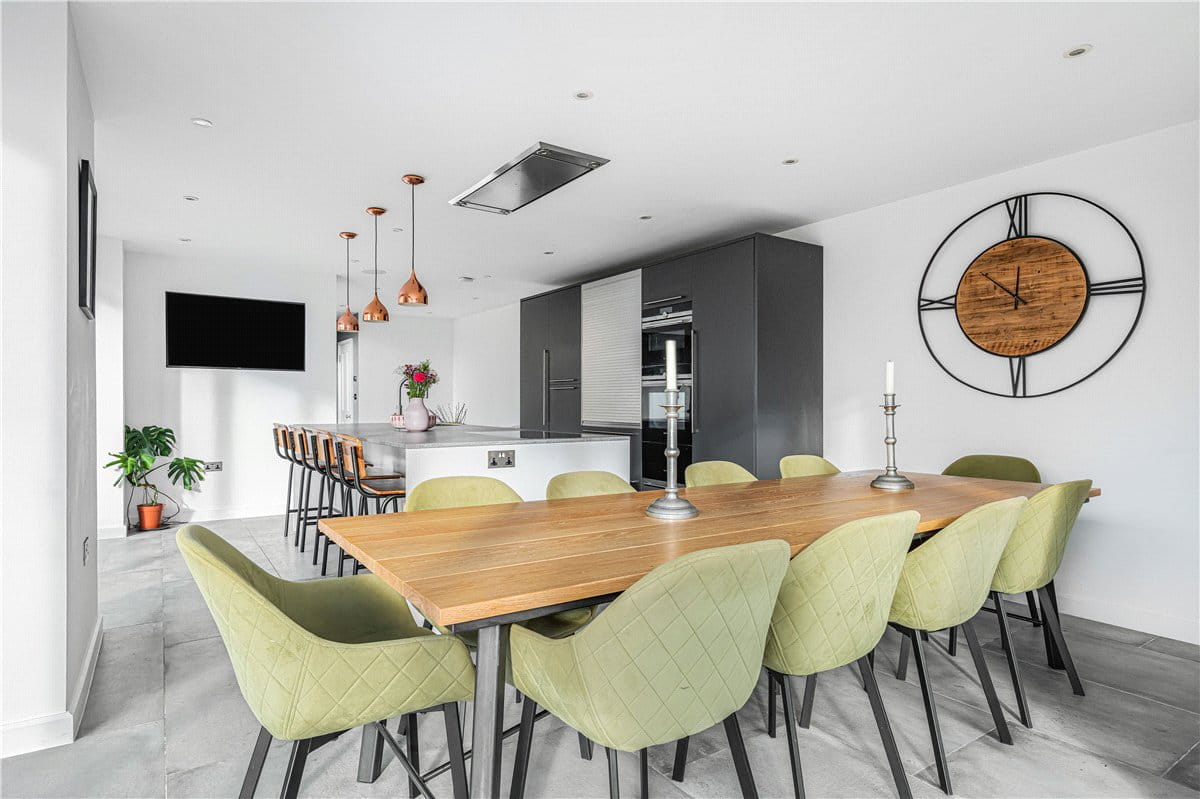 4 bedroom house, Weston Road, Bletchingdon OX5 - Available