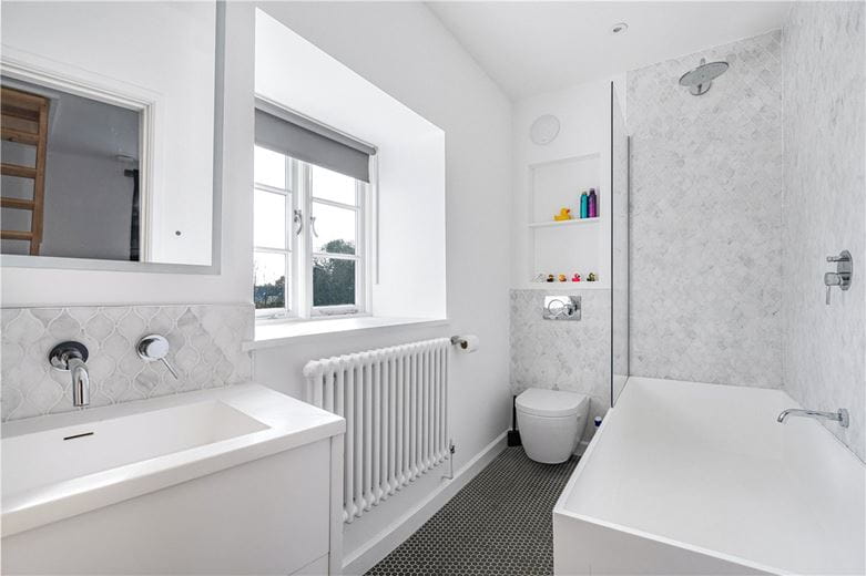 4 bedroom house, Weston Road, Bletchingdon OX5 - Available