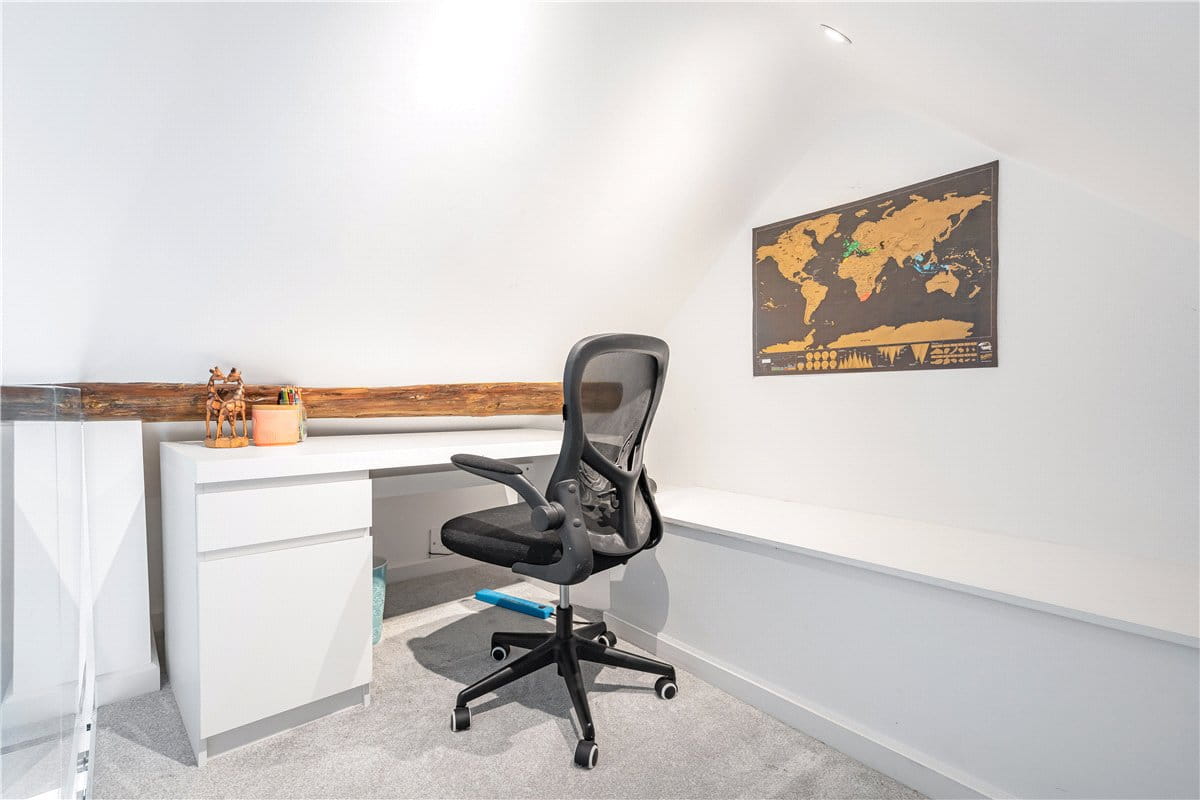 4 bedroom house, Weston Road, Bletchingdon OX5 - Available