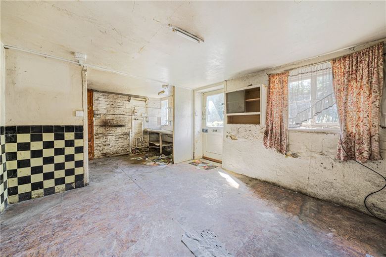 3 bedroom cottage, Barnard Gate, Witney OX29 - Sold STC