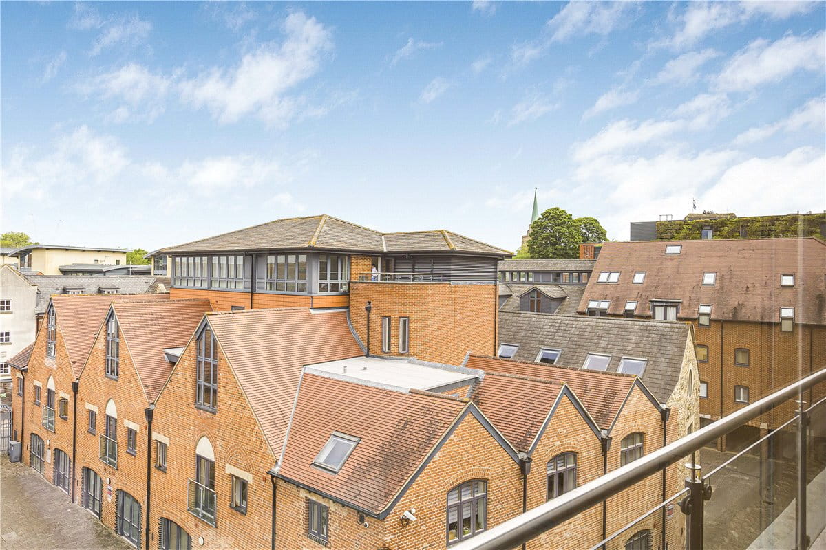 4 bedroom flat, St. Thomas Street, Oxford OX1 - Sold