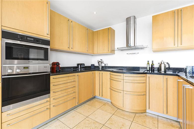 4 bedroom flat, St. Thomas Street, Oxford OX1 - Sold