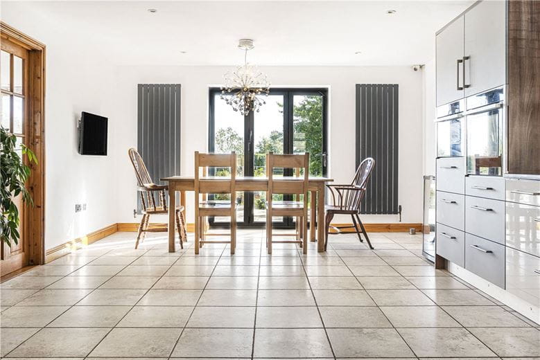 4 bedroom house, Ingleby Paddocks, Enslow OX5 - Available